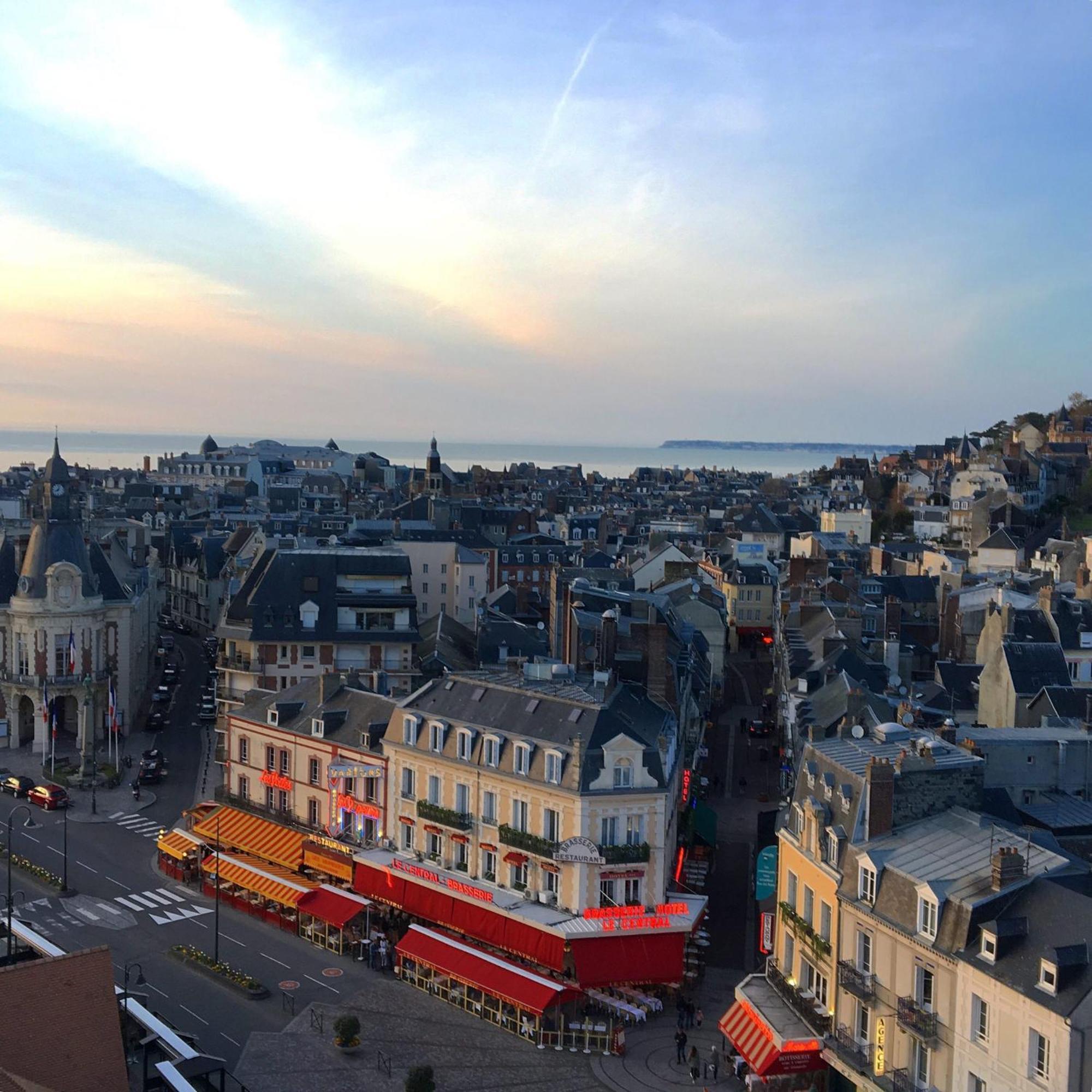 Hotel Le Trouville Exterior foto